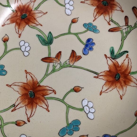 Vintage 79/80 Hand Painted Porcelain Dish with Brass Bottom Made in Hong Kong - Picture 7 of 15